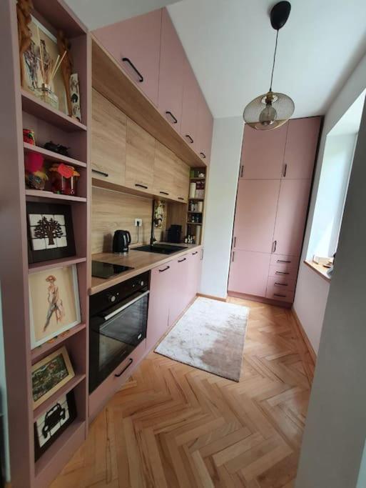 Spacious And Quiet 1Br Apartment In Floreasca Bucureşti Ngoại thất bức ảnh